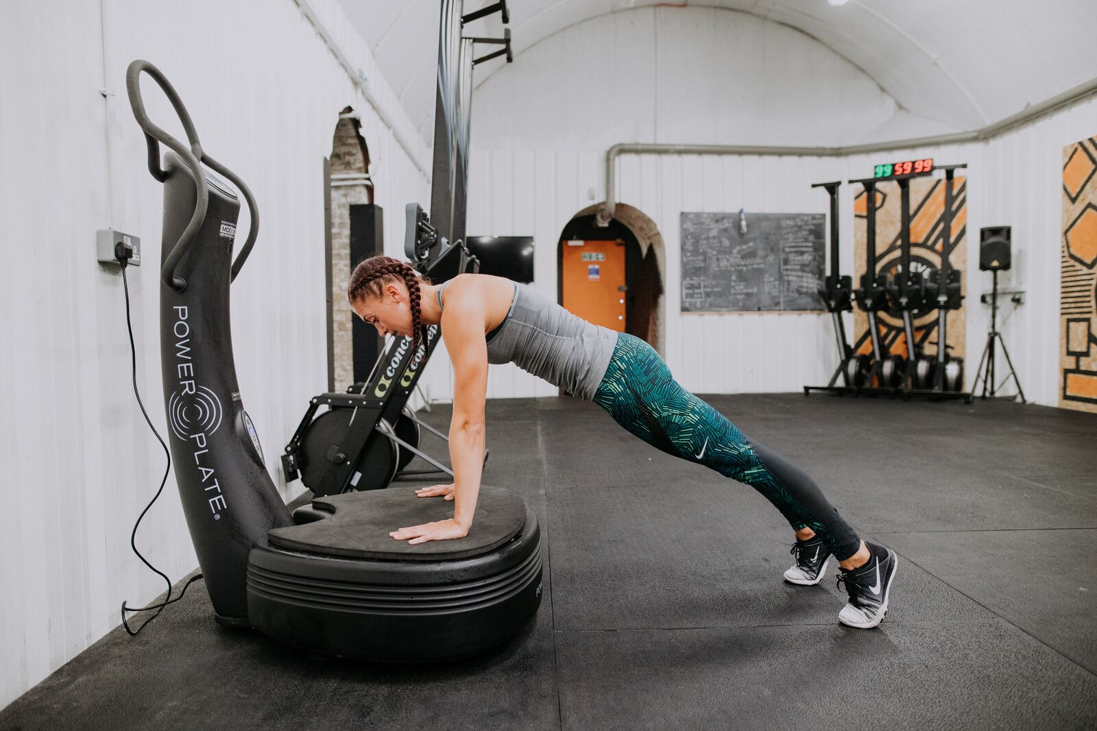 Power Plate Pro 5 Vibration Plate