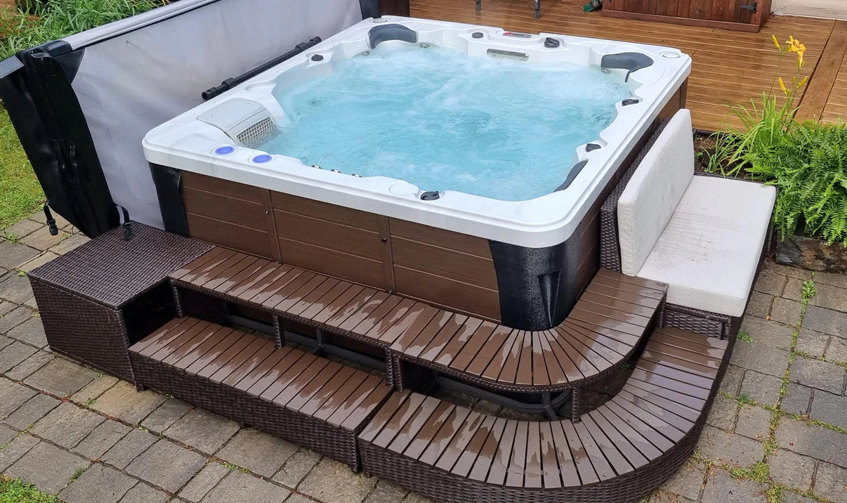 Canadian Spa Erie SE 46-Jet 6 Person Hot Tub