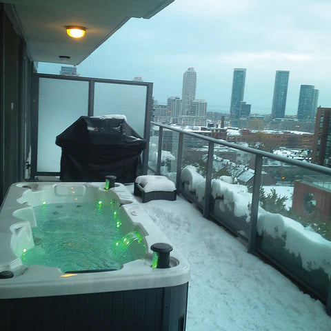 Canadian Spa Yukon 16 Jet - 2 Person Hot tub